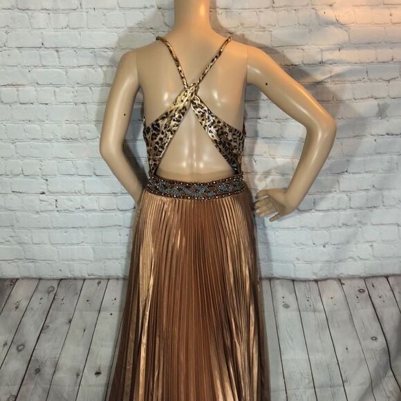 Camille La Vie Animal Print Beaded Evening Gown 8 - Picture 8 of 16